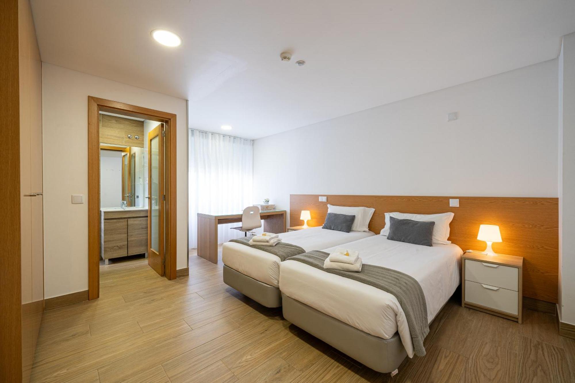 Central Suites 3 Sao Joao da Madeira Exterior photo