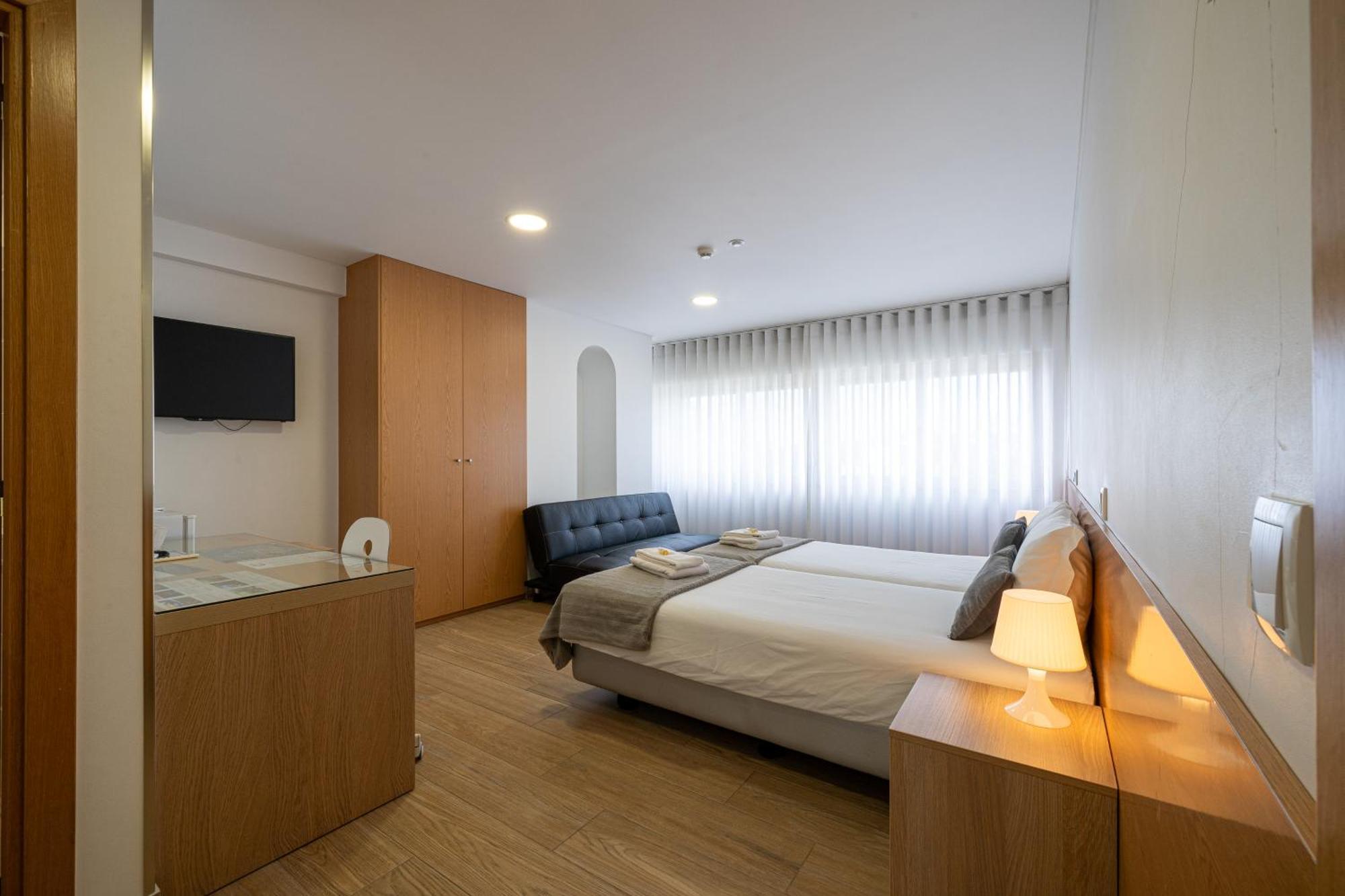 Central Suites 3 Sao Joao da Madeira Exterior photo