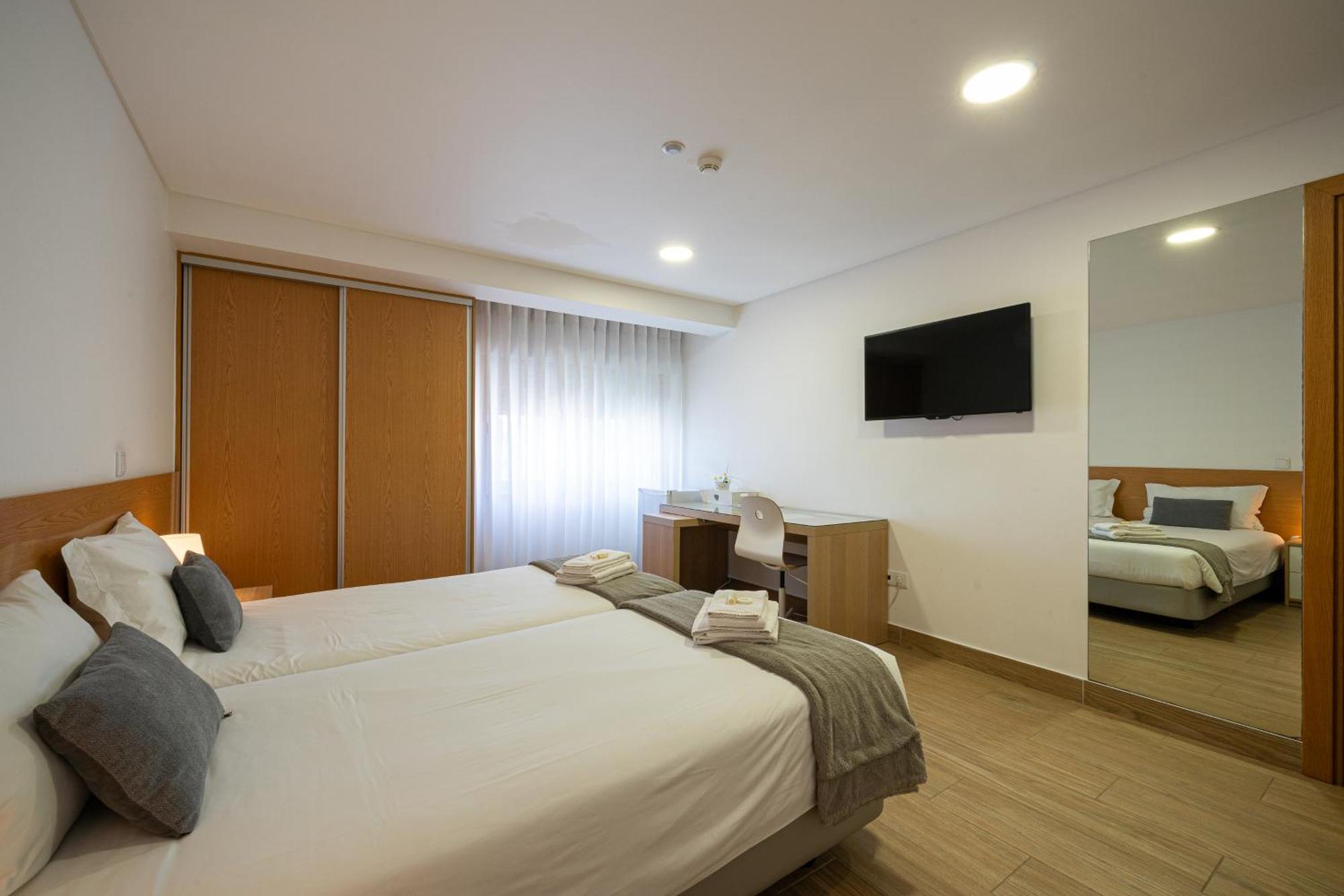 Central Suites 3 Sao Joao da Madeira Exterior photo