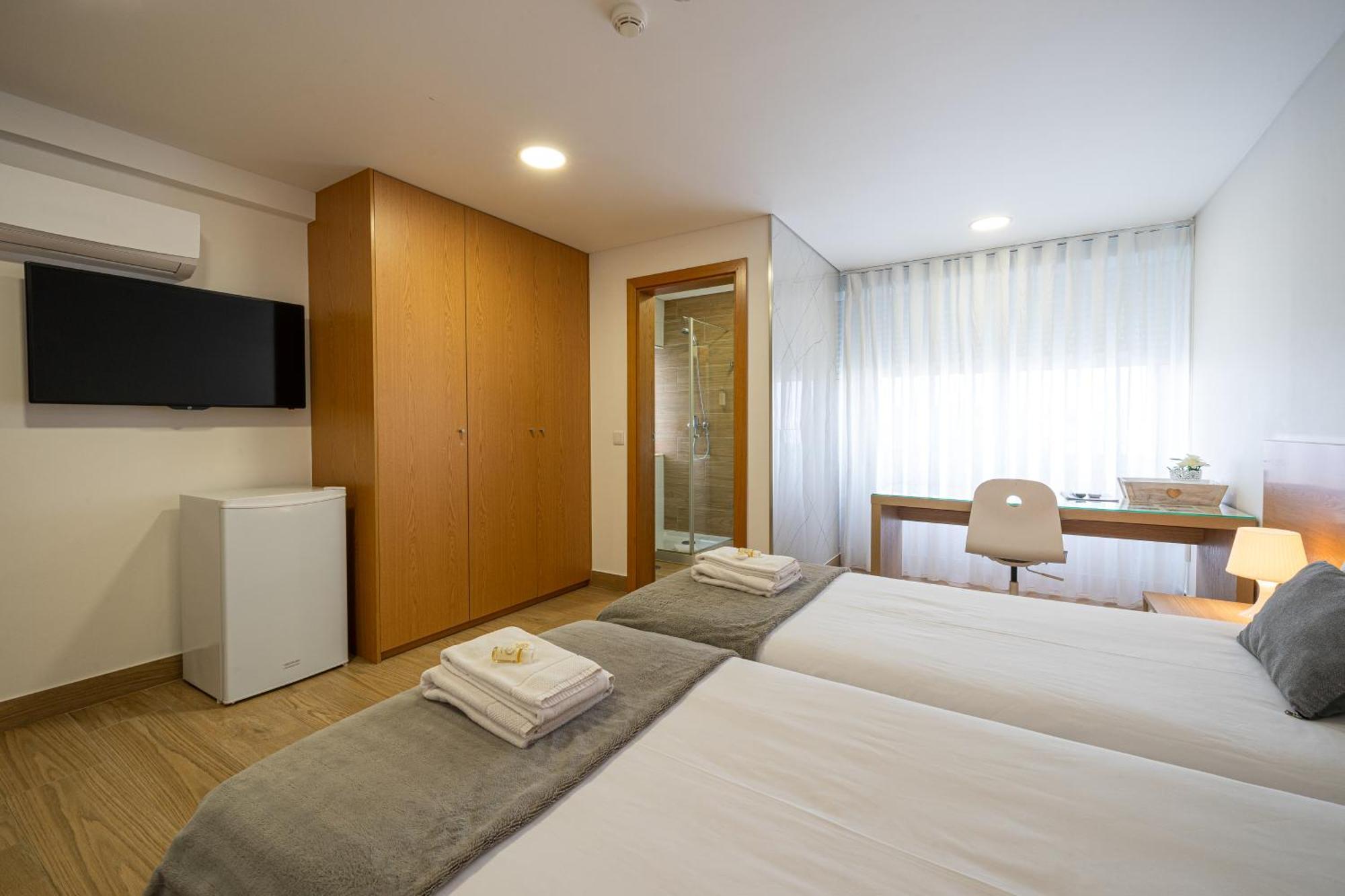 Central Suites 3 Sao Joao da Madeira Exterior photo